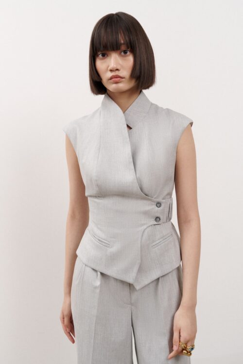 GREY VEST