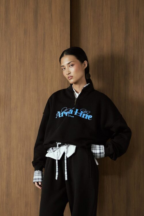BLACK HALF-ZIP HOODIE