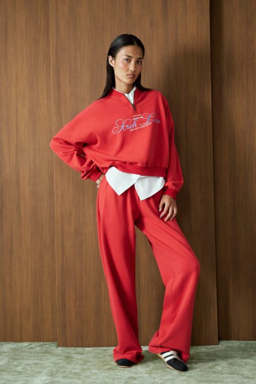 RED SWEATPANTS