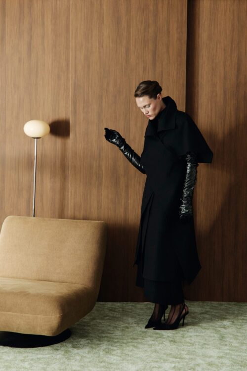 CAPE COAT